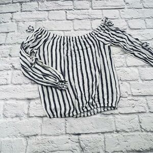 Aeropostale Dark Blue White Striped Knit Blouse Small Pheasant Cold Shoulder